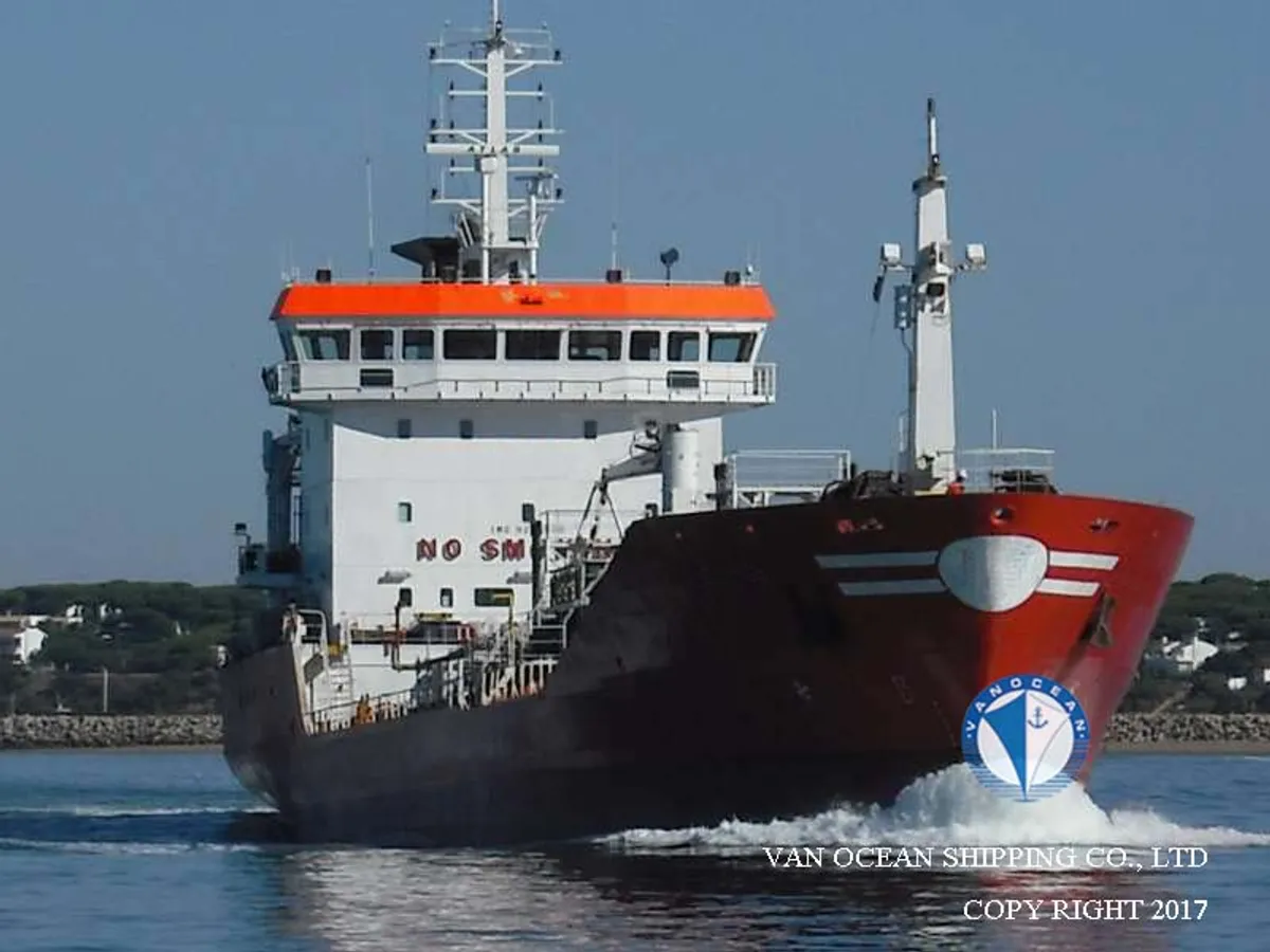 Δεξαμενόπλοιο πετρελαίου/χημικών προϊόντων προς πώληση