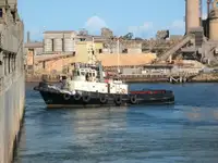 Ρυμουλκό πλοίο προς πώληση