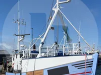 Πλοίο μεταφοράς ζωντανών ψαριών προς πώληση