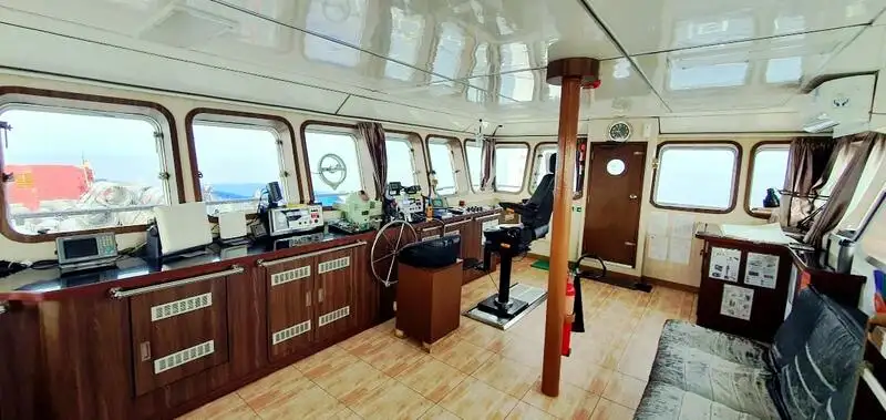 Πλοίο αποβατικής προέλευσης, δεξαμενόπλοιο προς πώληση