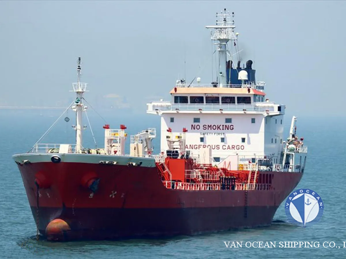 Δεξαμενόπλοιο πετρελαίου/χημικών προϊόντων προς πώληση