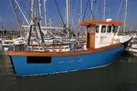 Εργατικά πλοία προς πώληση