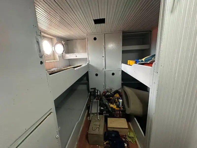 Τράτα προς πώληση