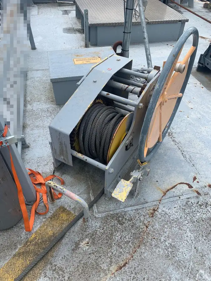 Ρυμουλκό πλοίο προς πώληση