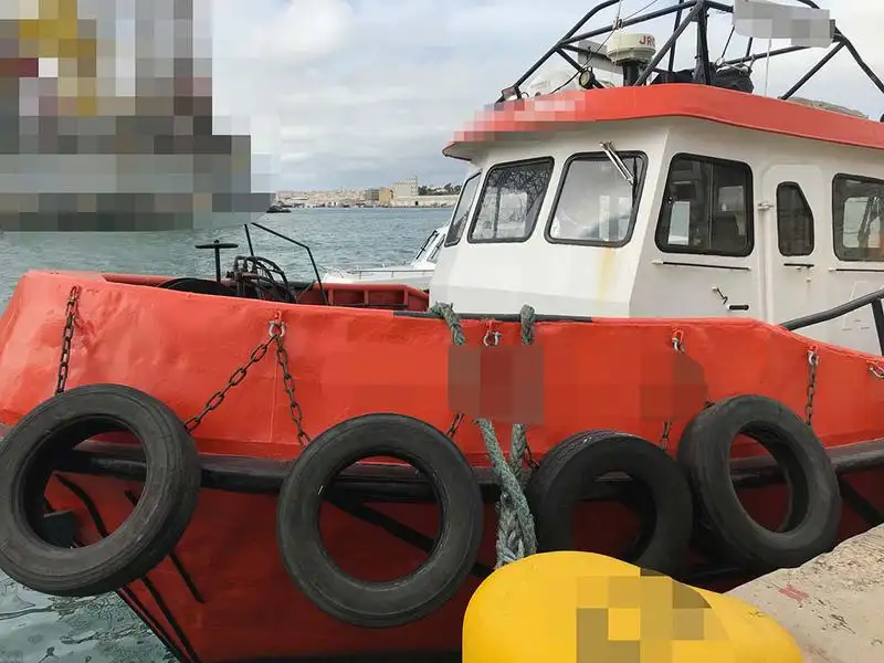 Εργατικά πλοία προς πώληση