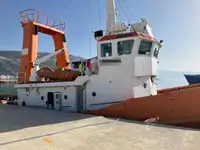 Ρυμουλκό πλοίο προς πώληση