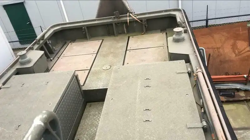 Ρυμουλκό πλοίο προς πώληση