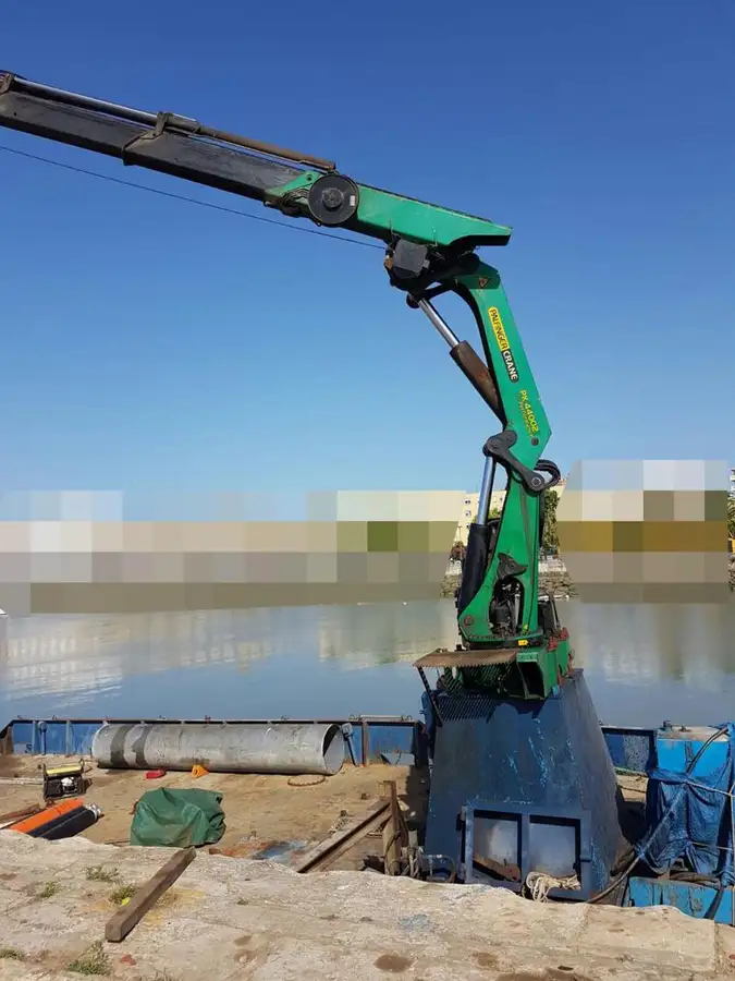 Εργατικά πλοία προς πώληση