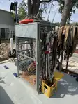 Αμφοβόλο προς πώληση