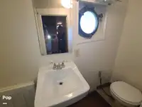 Τράτα προς πώληση