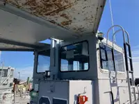 Πλοίο αποβατικής προέλευσης, δεξαμενόπλοιο προς πώληση