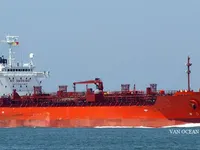Δεξαμενόπλοιο πετρελαίου/χημικών προϊόντων προς πώληση