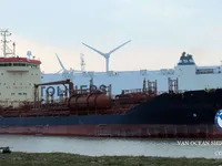 Δεξαμενόπλοιο πετρελαίου/χημικών προϊόντων προς πώληση