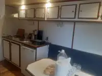 Πλοίο μεταφοράς εμπορευματοκιβωτίων προς πώληση