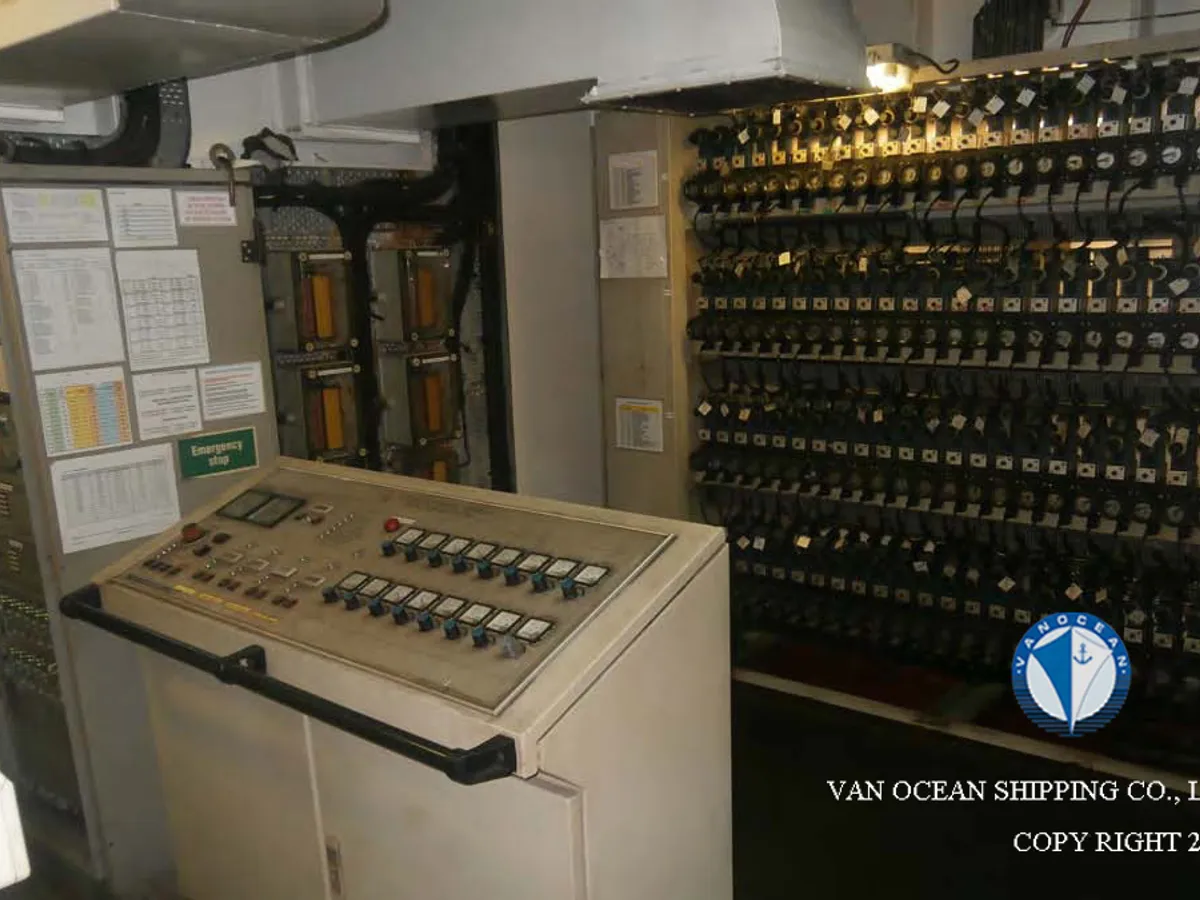 Δεξαμενόπλοιο πετρελαίου/χημικών προϊόντων προς πώληση