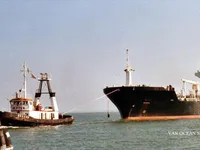 Δεξαμενόπλοιο πετρελαίου/χημικών προϊόντων προς πώληση