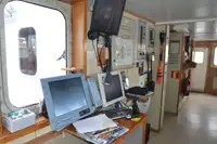 Πλοίο μεταφοράς εμπορευματοκιβωτίων προς πώληση