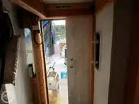 Τράτα προς πώληση