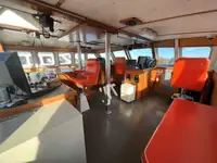 Πλοίο μεταφοράς προσωπικού προς πώληση