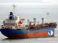 Δεξαμενόπλοιο πετρελαίου/χημικών προϊόντων προς πώληση