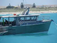 Εργατικά πλοία προς πώληση
