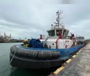 Ρυμουλκό πλοίο προς πώληση