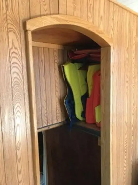 Τράτα προς πώληση