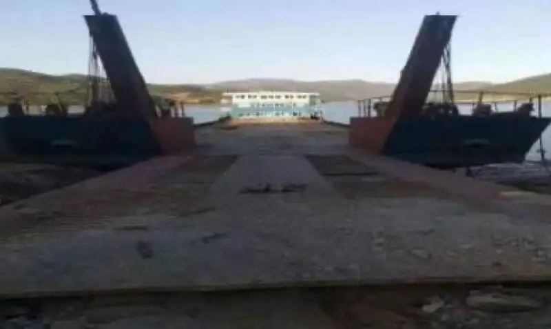 Αμφοβόλο προς πώληση