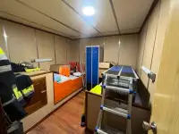 Εργατικά πλοία προς πώληση