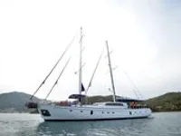 Γιοτ προς πώληση