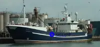 Σκάφος για επεξεργασία και παράδοση ψαριών προς πώληση
