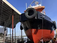 Ρυμουλκό πλοίο προς πώληση