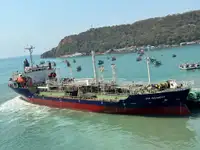 Oil/Chemical tanker προς πώληση