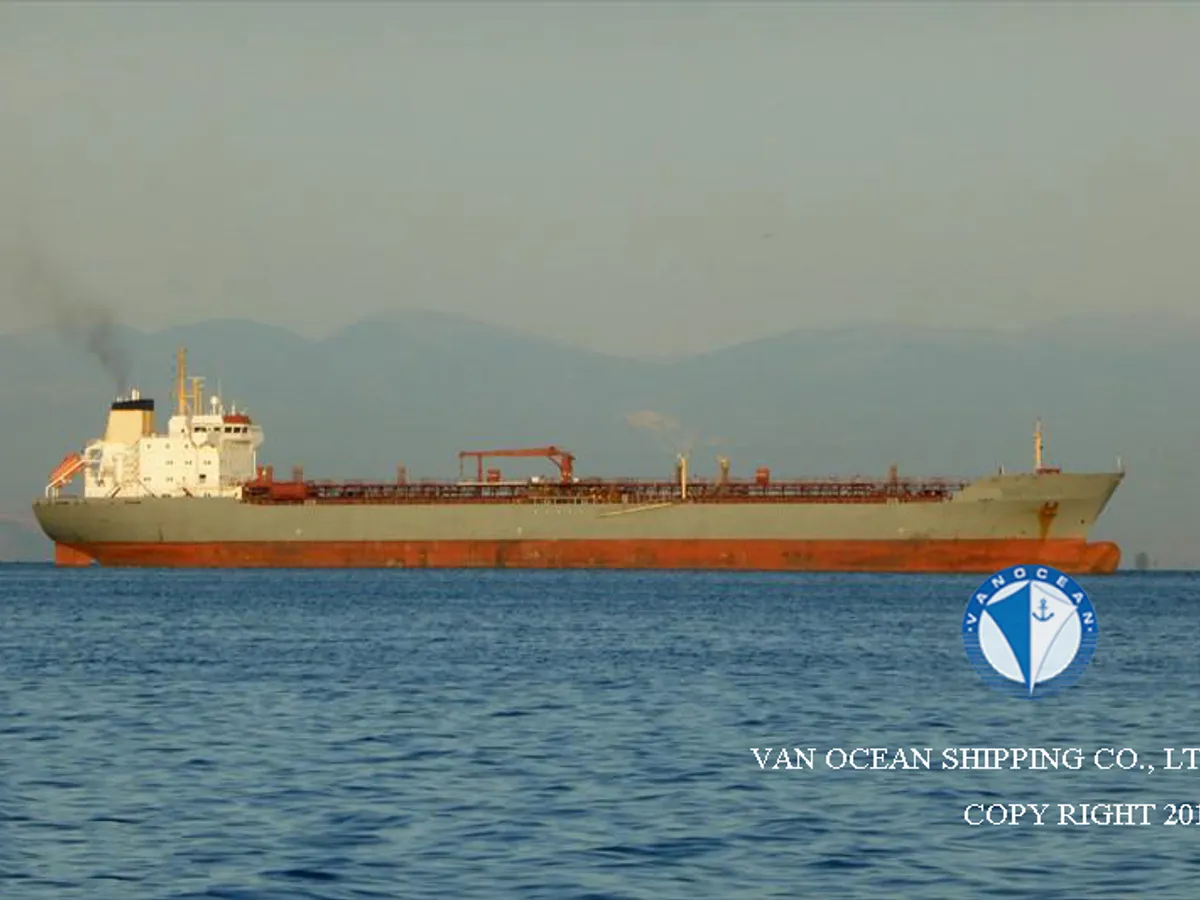 Δεξαμενόπλοιο πετρελαίου/χημικών προϊόντων προς πώληση