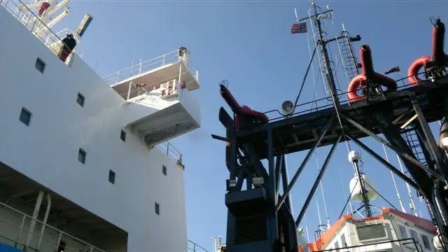 Ρυμουλκό πλοίο προς πώληση