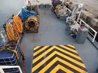 Εργατικά πλοία προς πώληση