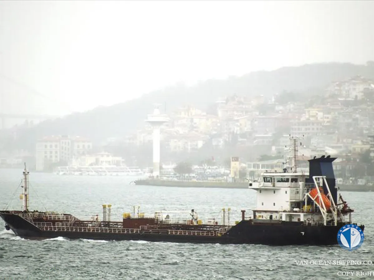 Δεξαμενόπλοιο πετρελαίου/χημικών προϊόντων προς πώληση