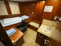 Πλοίο μεταφοράς εμπορευματοκιβωτίων προς πώληση