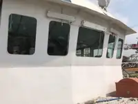 Ρυμουλκό πλοίο προς πώληση