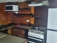 Τράτα προς πώληση