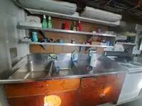 Πλοίο αποβατικής προέλευσης, δεξαμενόπλοιο προς πώληση