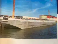 Ρυμουλκό πλοίο προς πώληση