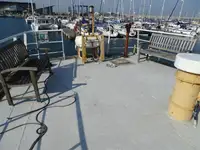 Εργατικά πλοία προς πώληση
