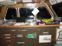 Πλοίο μεταφοράς προσωπικού προς πώληση