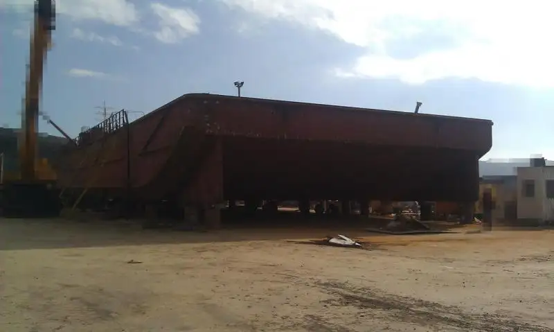 Αμφοβόλο προς πώληση