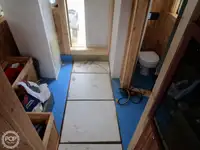 Τράτα προς πώληση