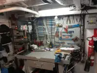 Τράτα προς πώληση