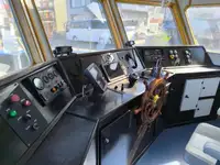 Ρυμουλκό πλοίο προς πώληση