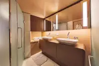 Κρουαζιερόπλοιο προς πώληση