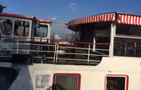 Πλοίο μεταφοράς εμπορευματοκιβωτίων προς πώληση